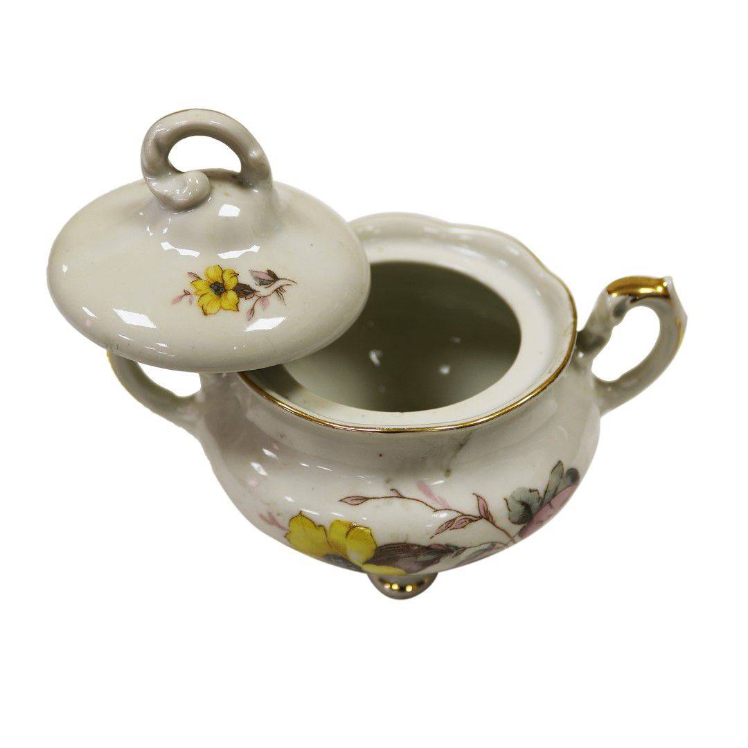 Antiqium Ürün  12 TABAKLI PORSELEN YEMEK TAKIMI