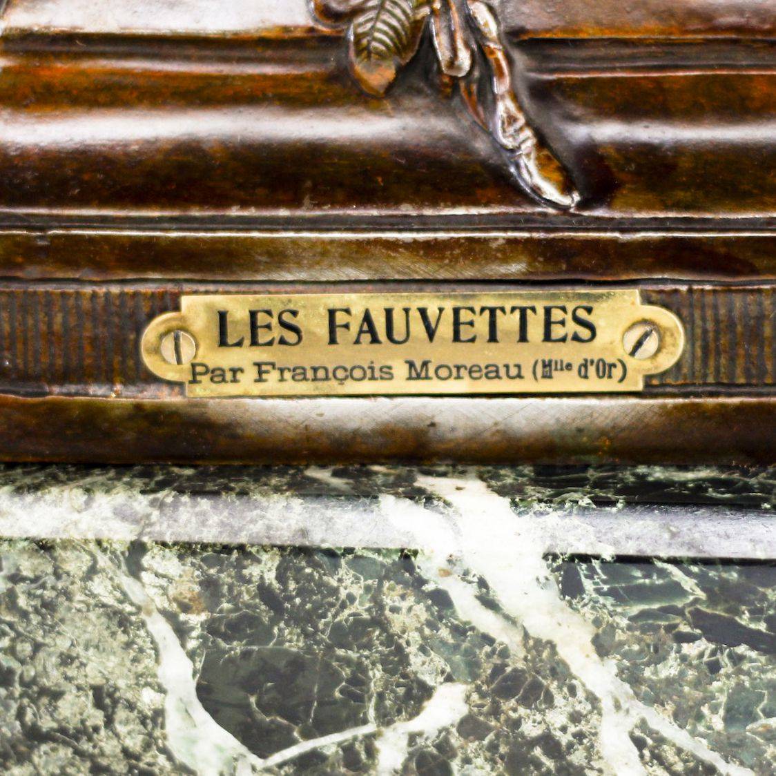 Antiqium Ürün  F. MOREAU - LES FAUVETTES HEYKEL SAAT TAKIM