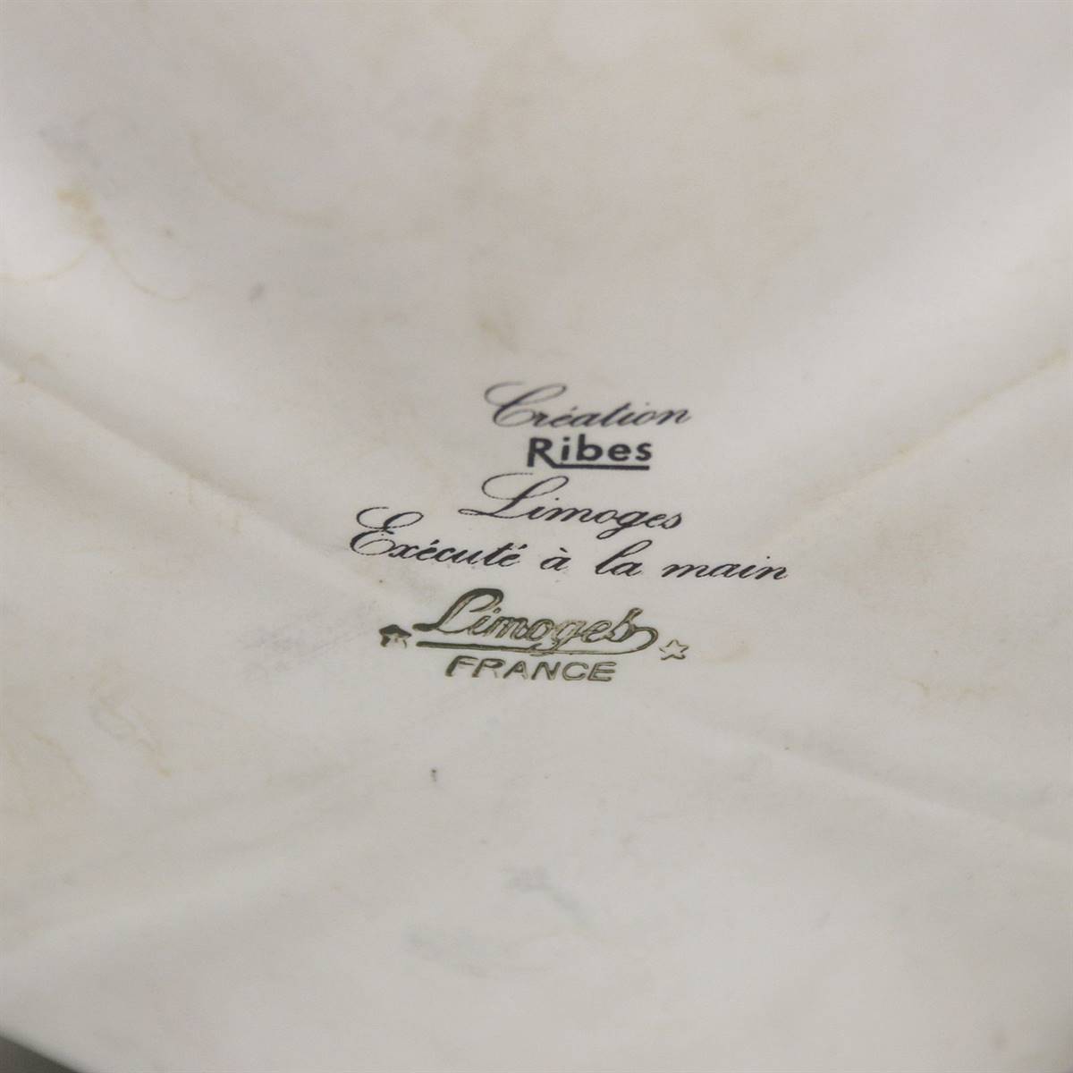 Antiqium Ürün  LIMOGES JARDİNYER