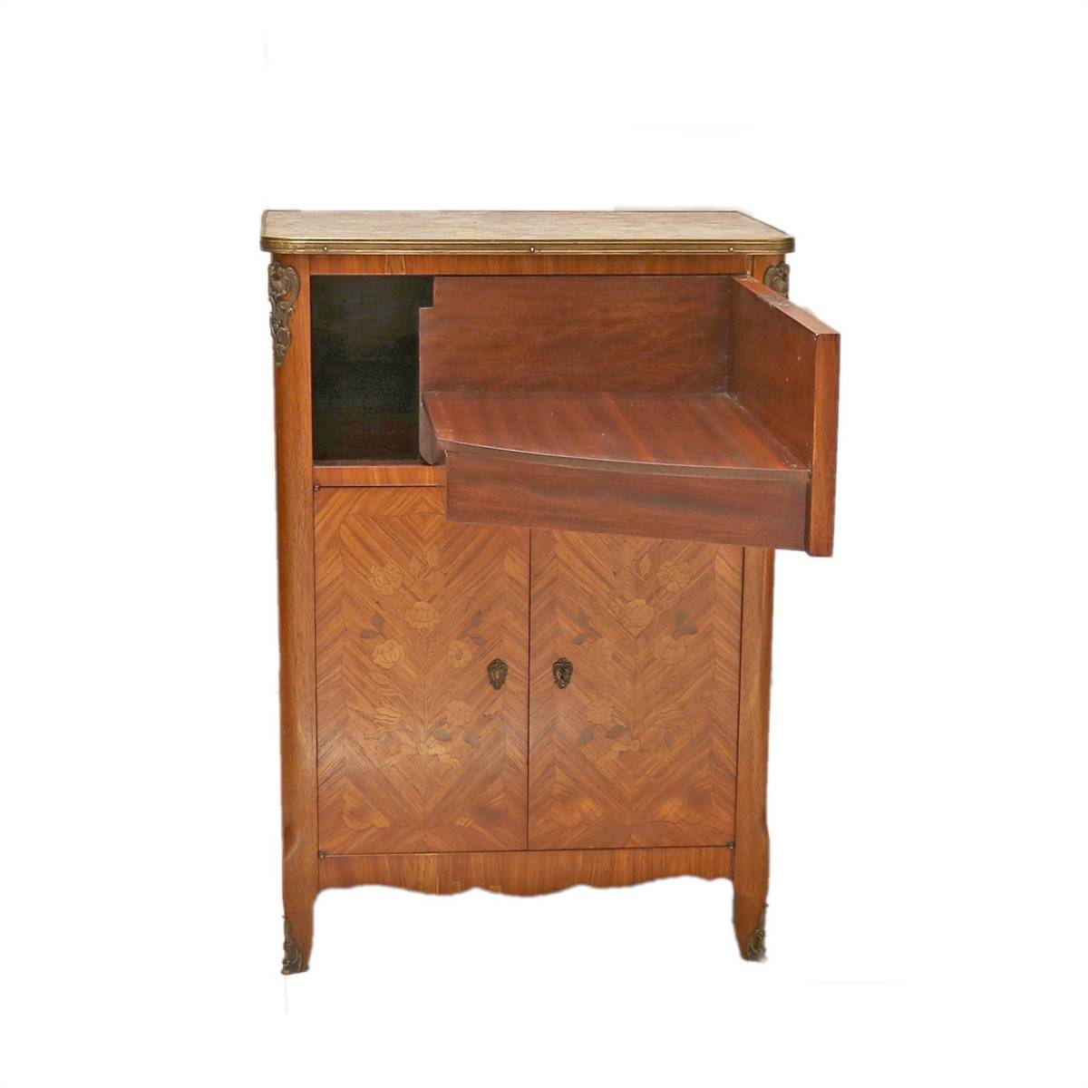 Antiqium Ürün  MARKÜTERİLİ DOLAP