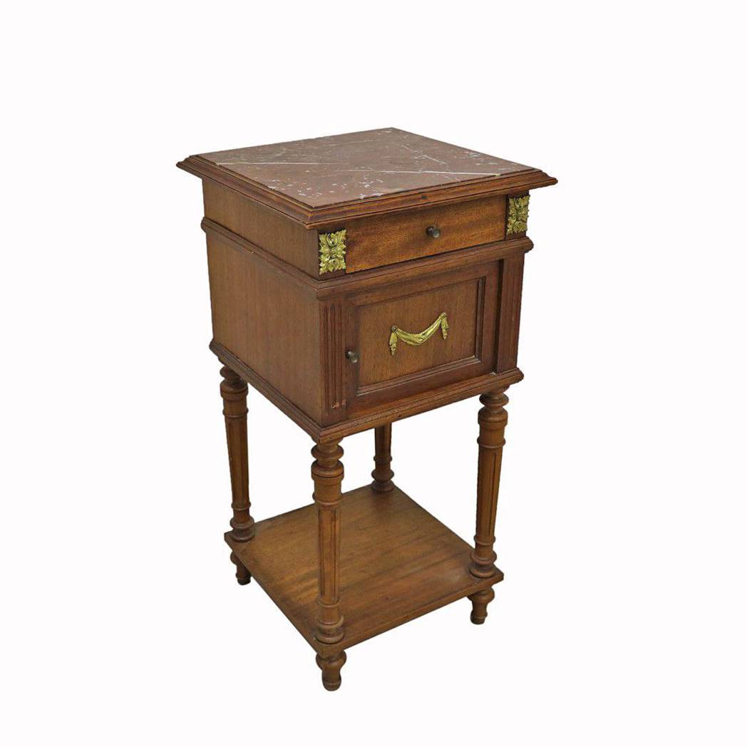 Antiqium Ürün  MERMER ZEMİNLİ KOMODİN