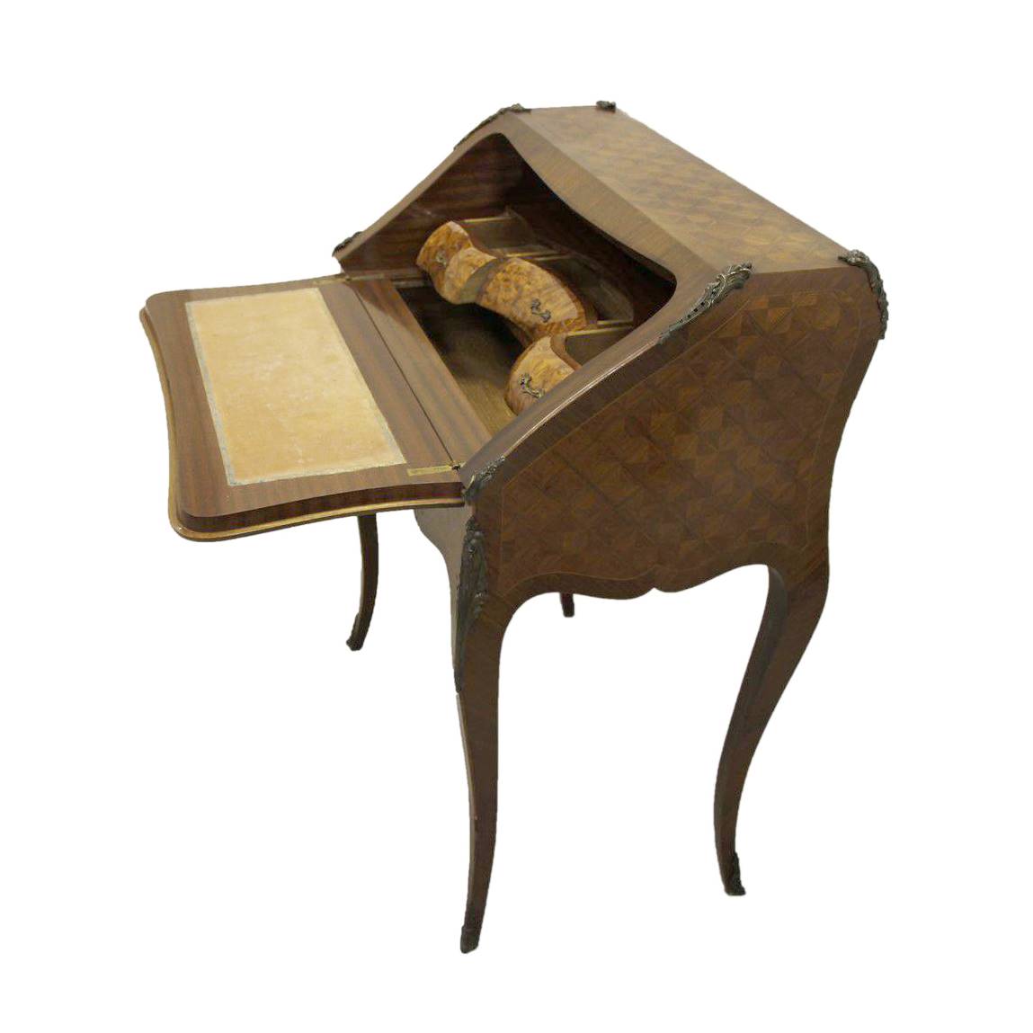 Antiqium Ürün  19. YÜZYIL PARKÜTERİLİ MAUN SEKRETERYA