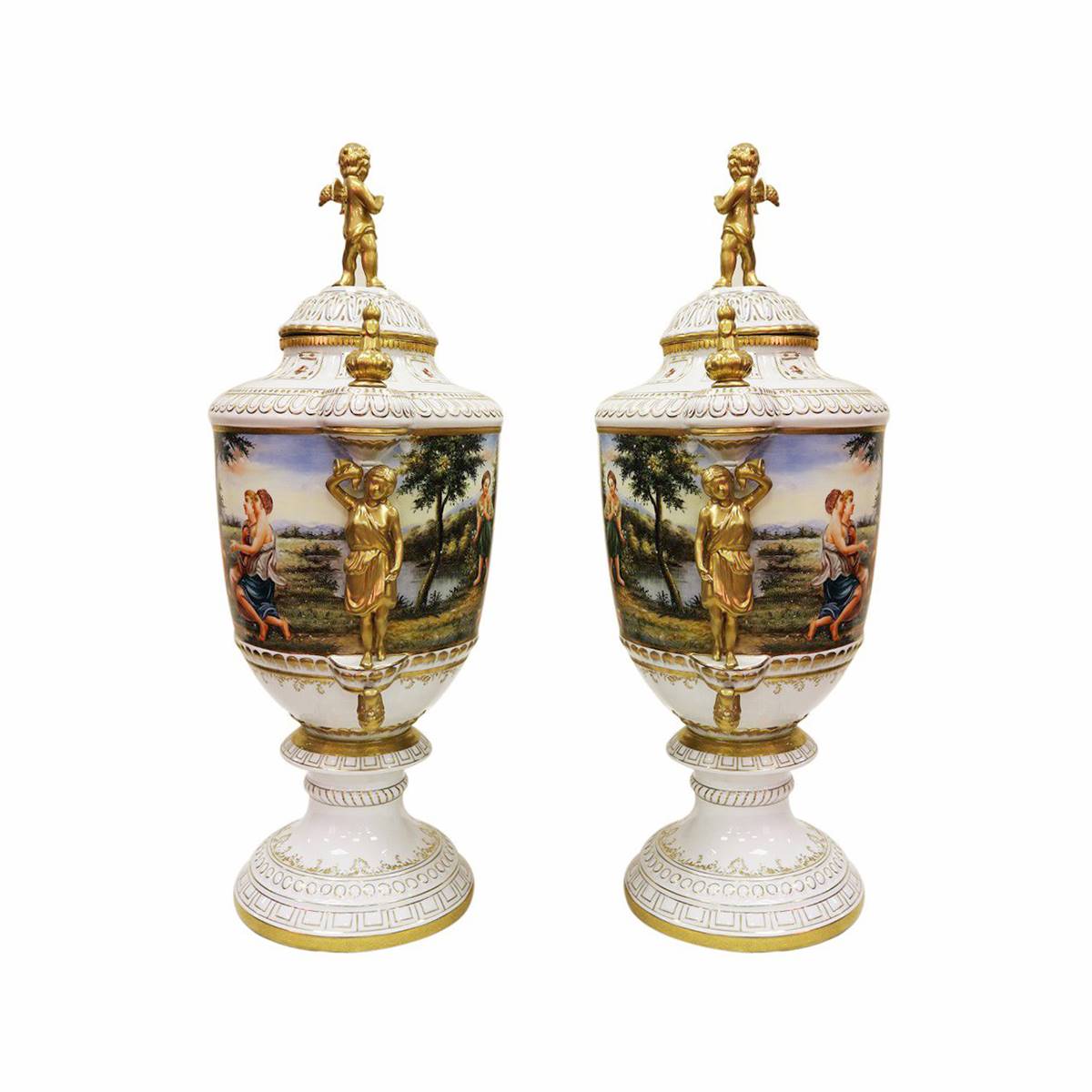 Antiqium Ürün  BRONZ MELEK FİİGÜRLÜ İKİZ PORSELEN SEVRES VAZO