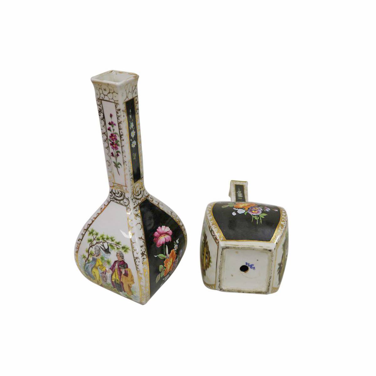 Antiqium Ürün  ORİJİNAL DAMGALI PORSELEN ÇİFT VAZO