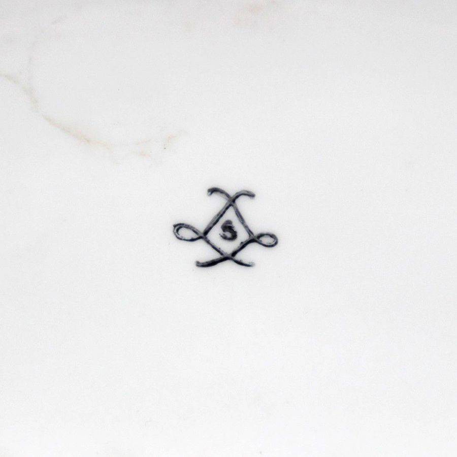 Antiqium Ürün  SEVRES PORSELEN MÜCEVHER KUTUSU