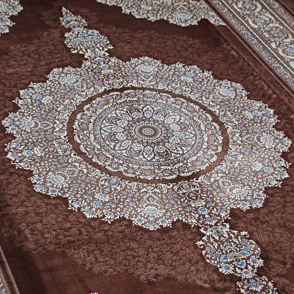 Antiqium Ürün  İPEK HALI